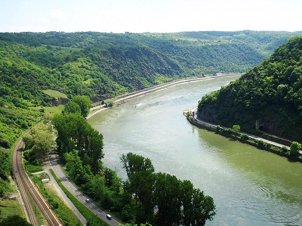 Ferienpark Rhein-Lahn In Лахщайн Екстериор снимка